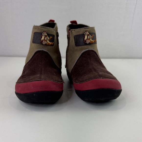 Crocs Boys Dawson Suede Boots - Red and Brown - Picture 4 of 16
